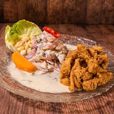 Clasico con Chicharron